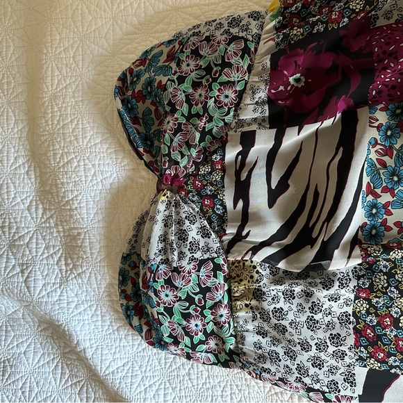 Guess Dress women’s - Picture 3 of 5